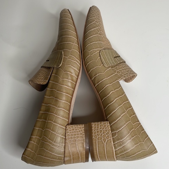 Anthropologie Hadley embossed leather Block-Heeled Loafers in Honey / size 9 - Picture 3 of 13